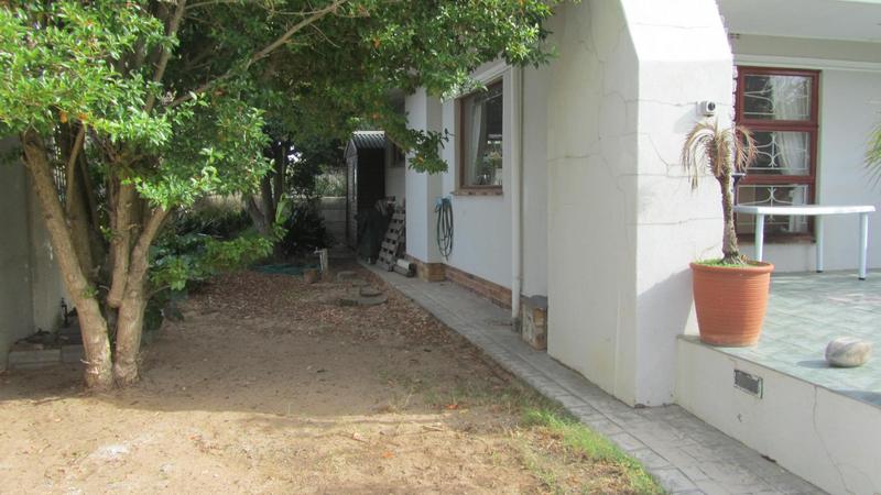 To Let 1 Bedroom Property for Rent in Boston Western Cape